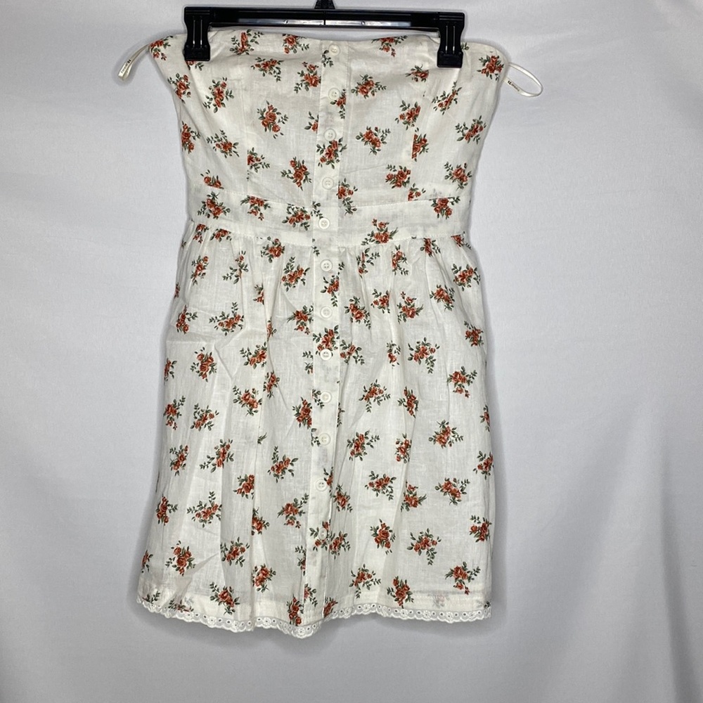 Forever 21 Floral Strapless Dress